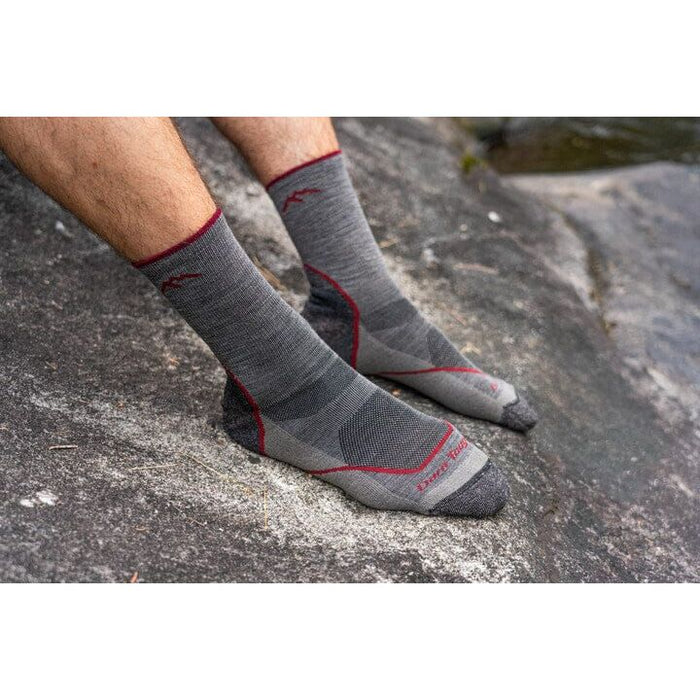 DARN TOUGH LIGHT HIKER MICRO CREW LIGHTWEIGHT HIKING SOCK MEN'S Apparel Darn Tough 