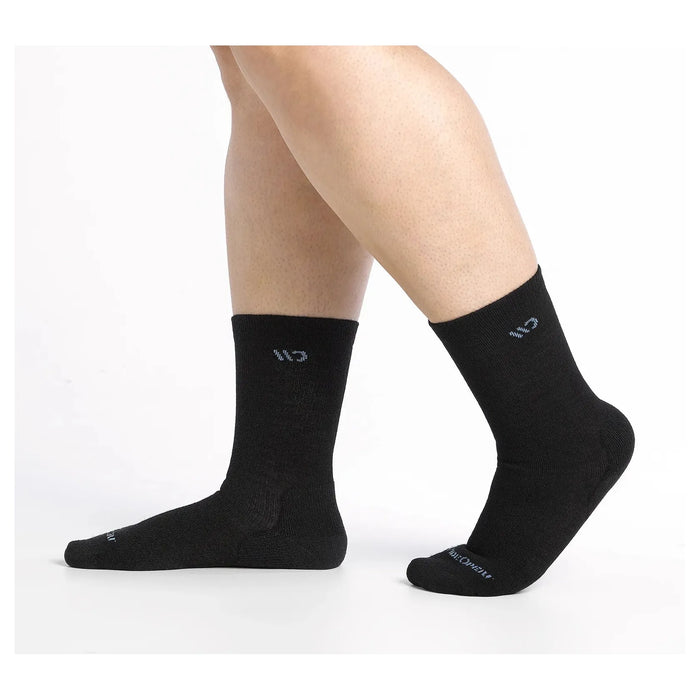 WIDE OPEN SOLID BASIC CUSHIONED CREW SOCKS WOMEN'S Apparel Wide Open 